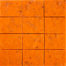 Afbeelding in Gallery-weergave laden, Divine Maia Chocolates Spooky Edition
